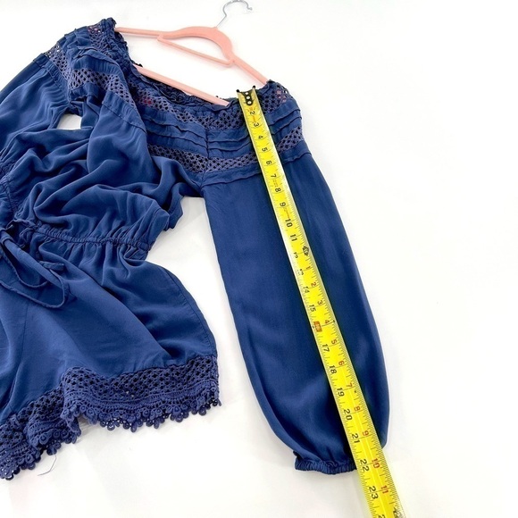 Chelsea & Violet 100% Rayon Navy Short Romper size M - Picture 9 of 12